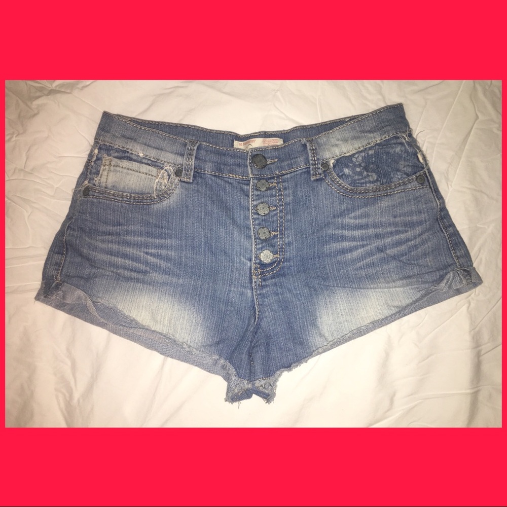 🔷🔹No Boundaries Shorts